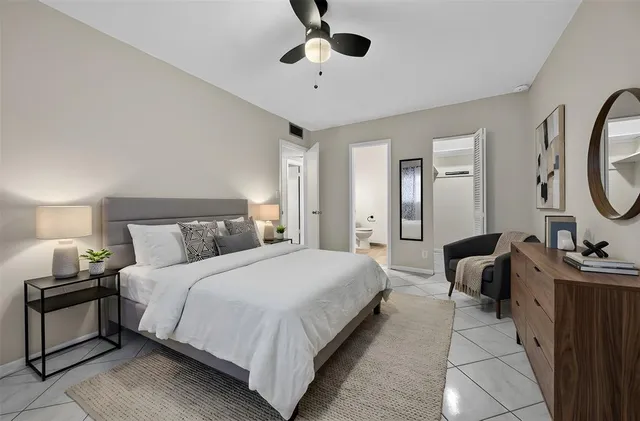 $1,850 | 5300 Washington Street, Unit H136, Hollywood, FL 33021