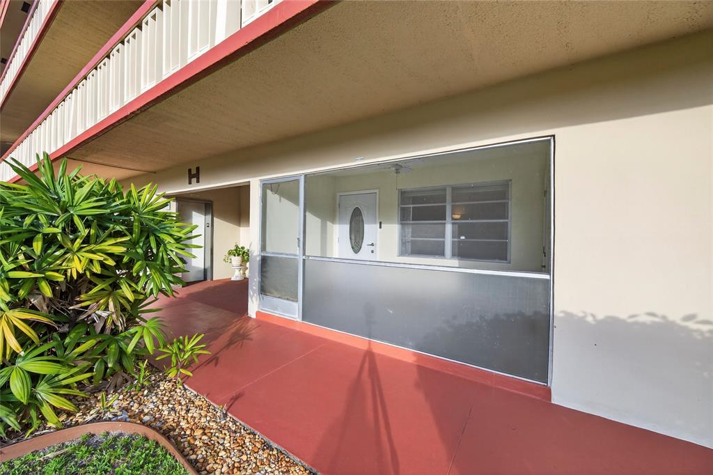 5300 Washington Street, Unit H136 Hollywood, FL 33021 - Photo 21 of 27