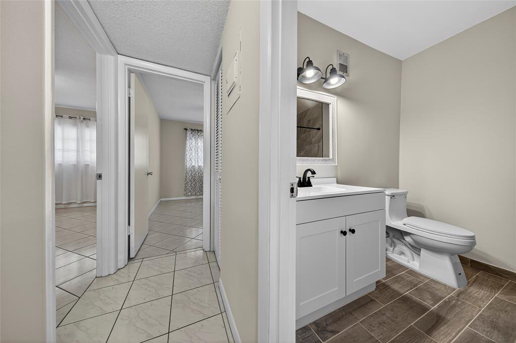 5300 Washington Street, Unit H136 Hollywood, FL 33021 - Photo 7 of 27