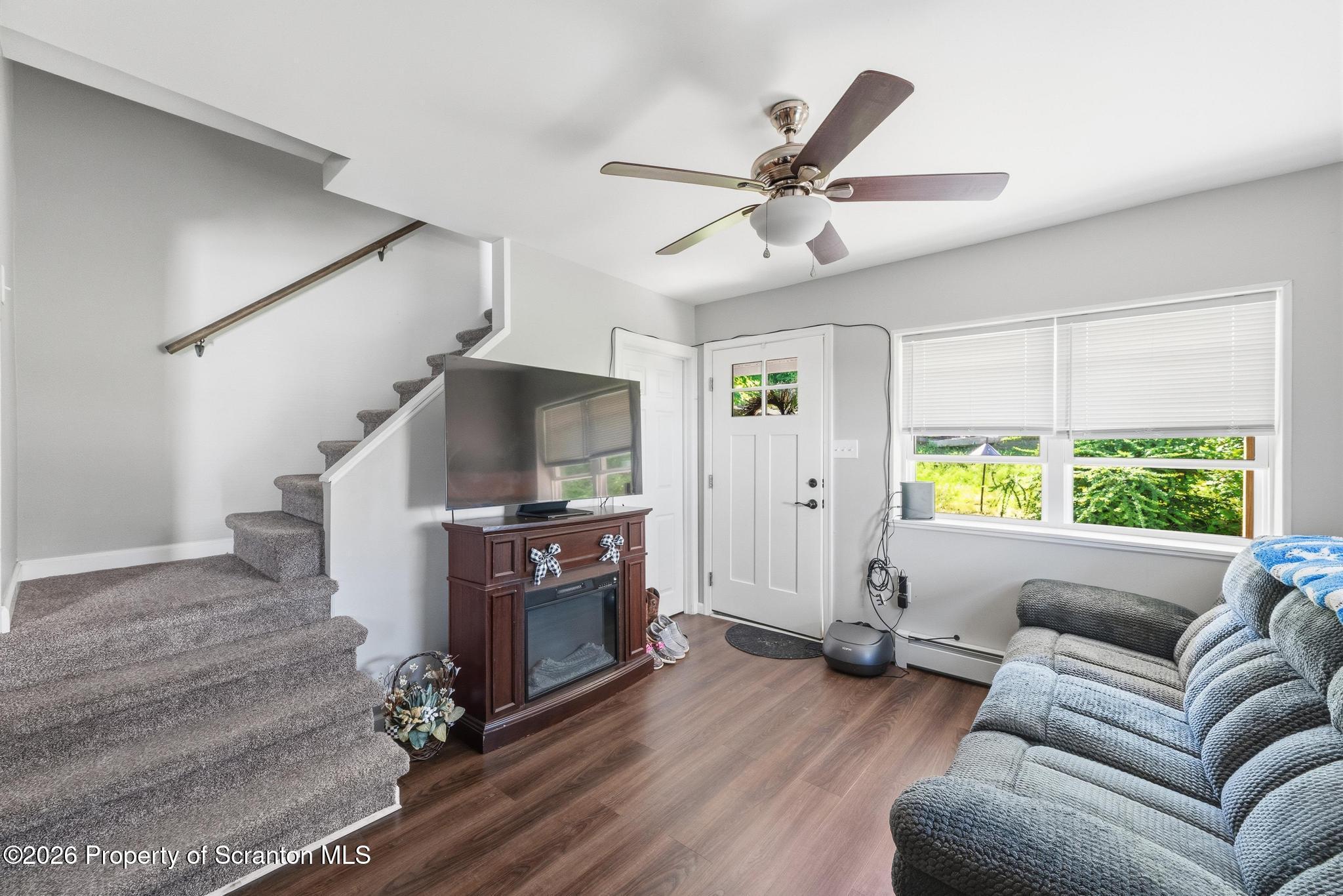 843 Spring Street Avoca, PA 18641 - Photo 27 of 44 Living Room