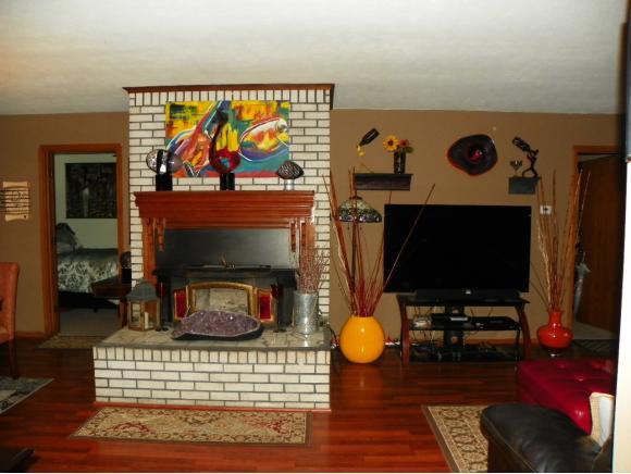 6801 Ott Road Connersville, IN 47331 - Photo 2 of 23