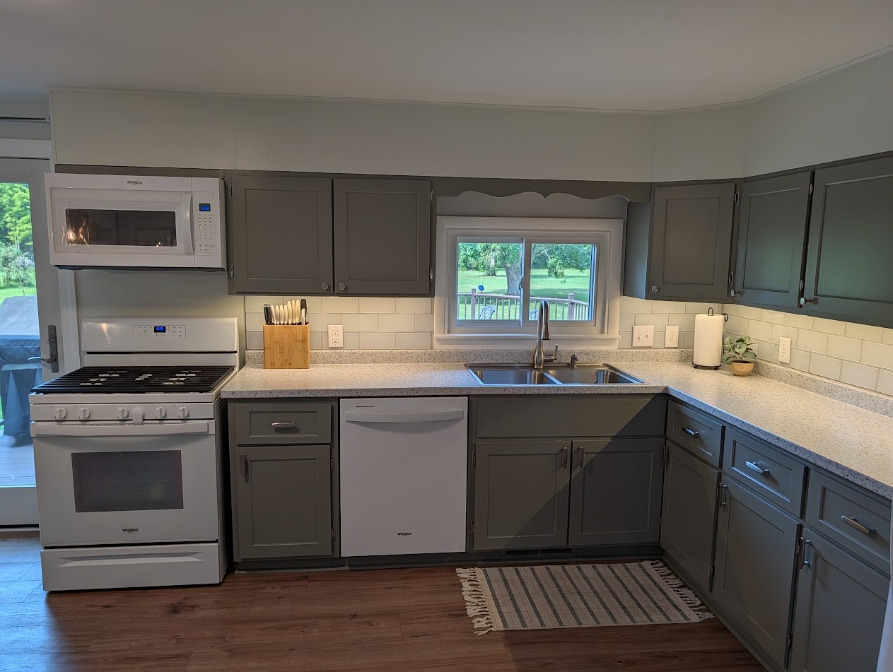 7904 Bargain Road Erie, PA 16509 - Photo 7 of 17 Kitchen