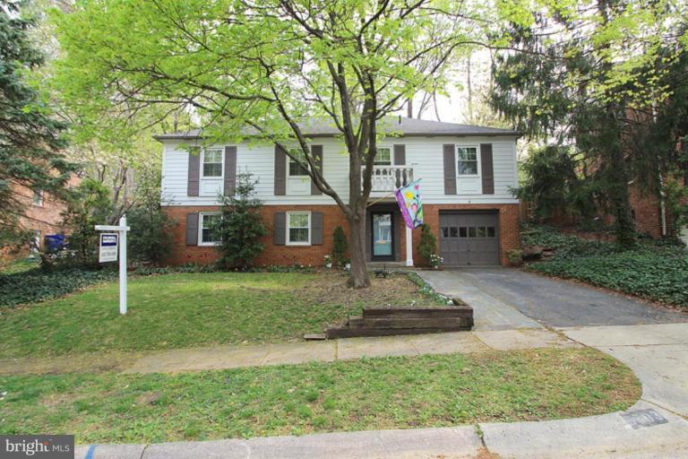 6703 Rannoch Road Bethesda, MD 20817 - Photo 1 of 18 Exterior (Main)