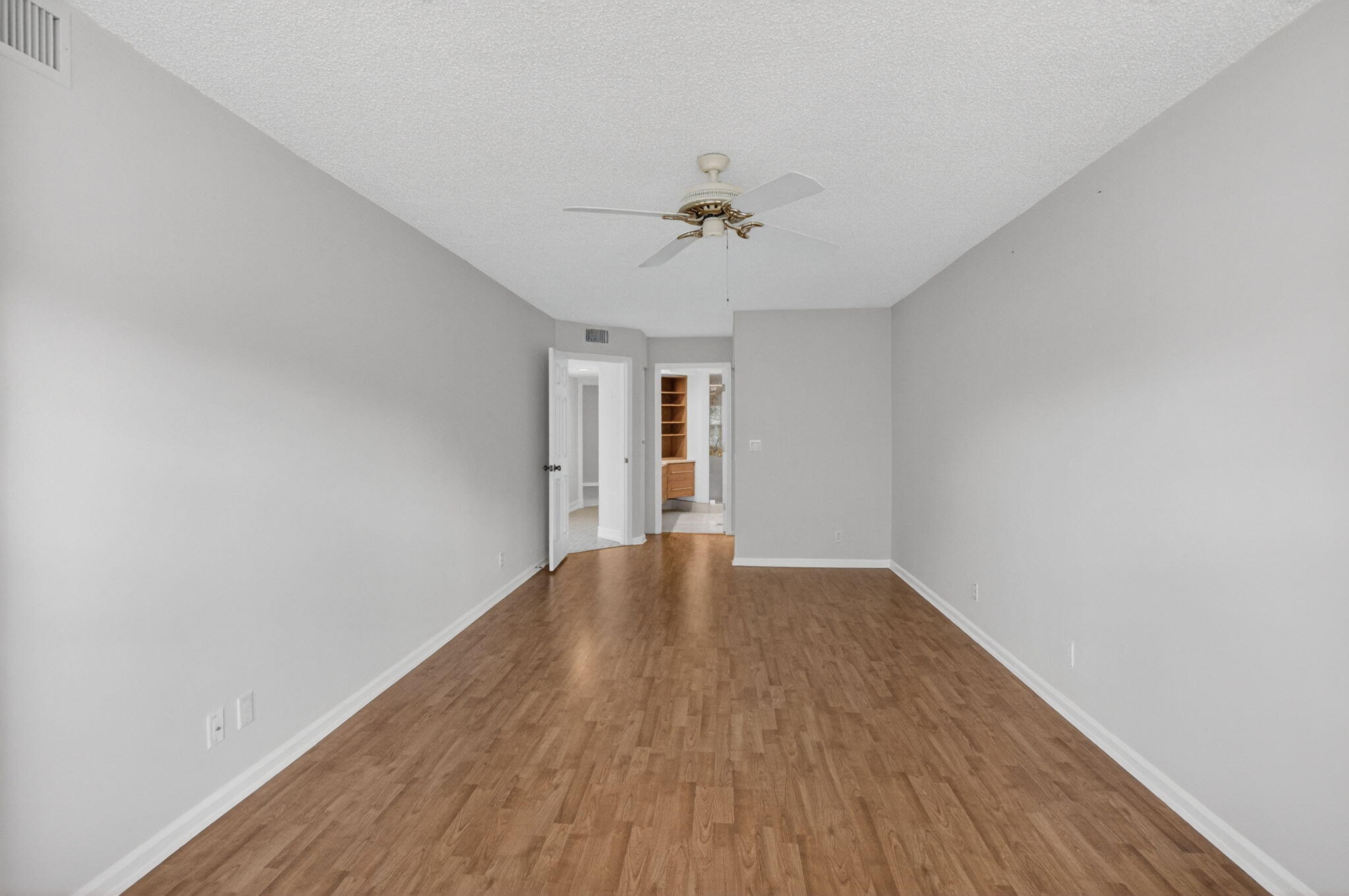 17276 Boca Club Boulevard, Unit 1805 Boca Raton, FL 33487 - Photo 32 of 64 12-web-or-mls-DSC_2935