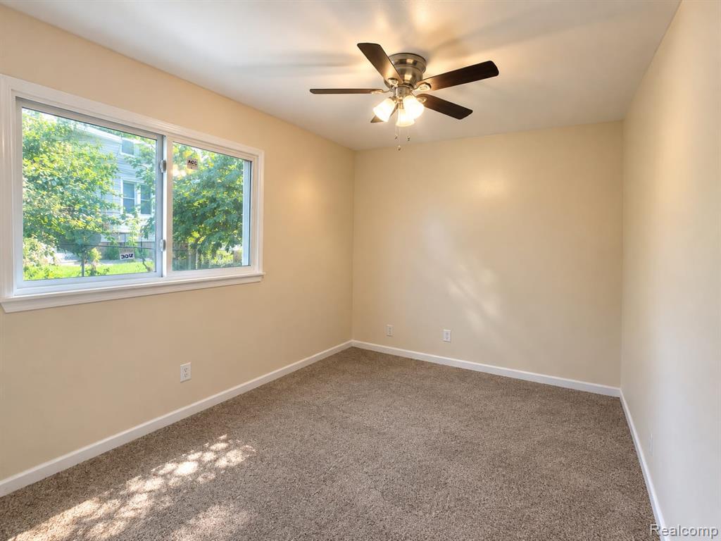 6793 Prospect Avenue Warren, MI 48091 - Photo 10 of 16 Gallery Image 10