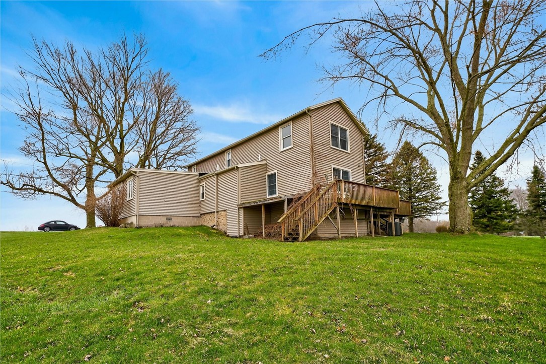 2085 Pinnacle Road Henrietta, NY 14543 - Photo 11 of 48