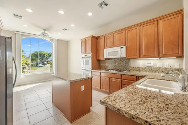 $3,200 | 80188 Camino Santa Elise, Indio, CA 92203