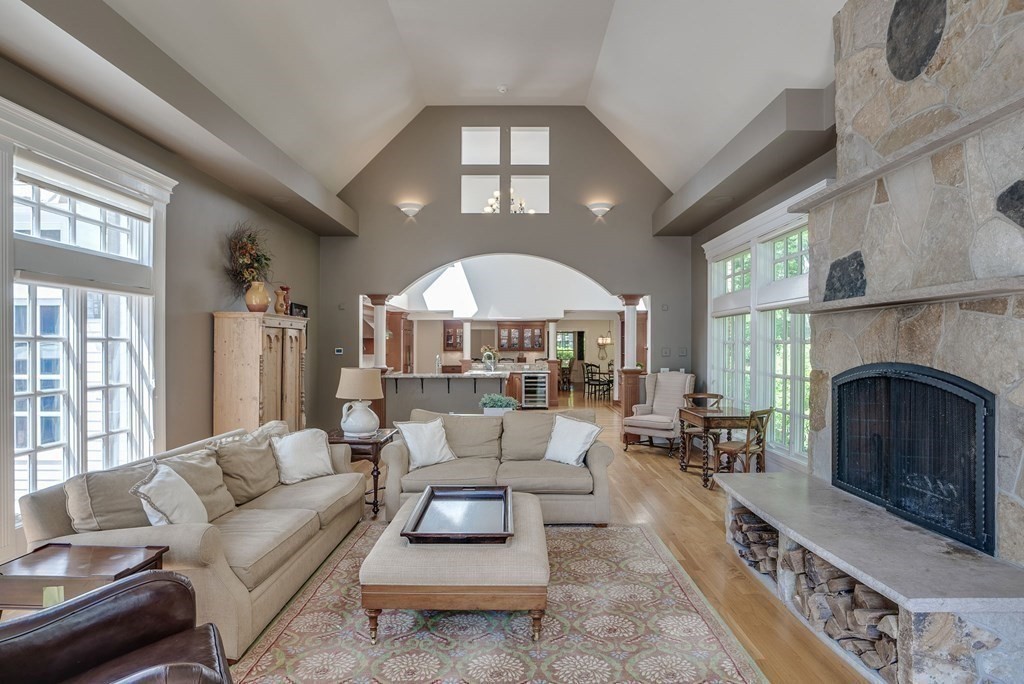 10 Old Farm Road Hopkinton, MA 01748 - Photo 14 of 37 Gallery Image 14