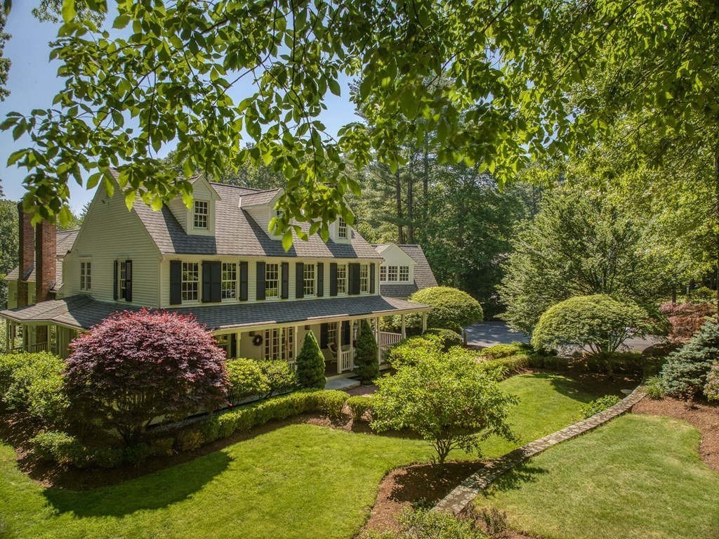 10 Old Farm Road Hopkinton, MA 01748 - Photo 2 of 37 Gallery Image 2