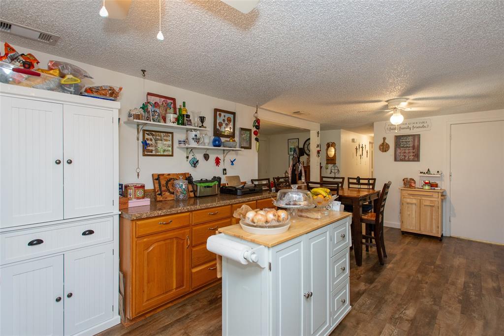 8018 Double Bridge Road Mabank, TX 75156 - Photo 8 of 34