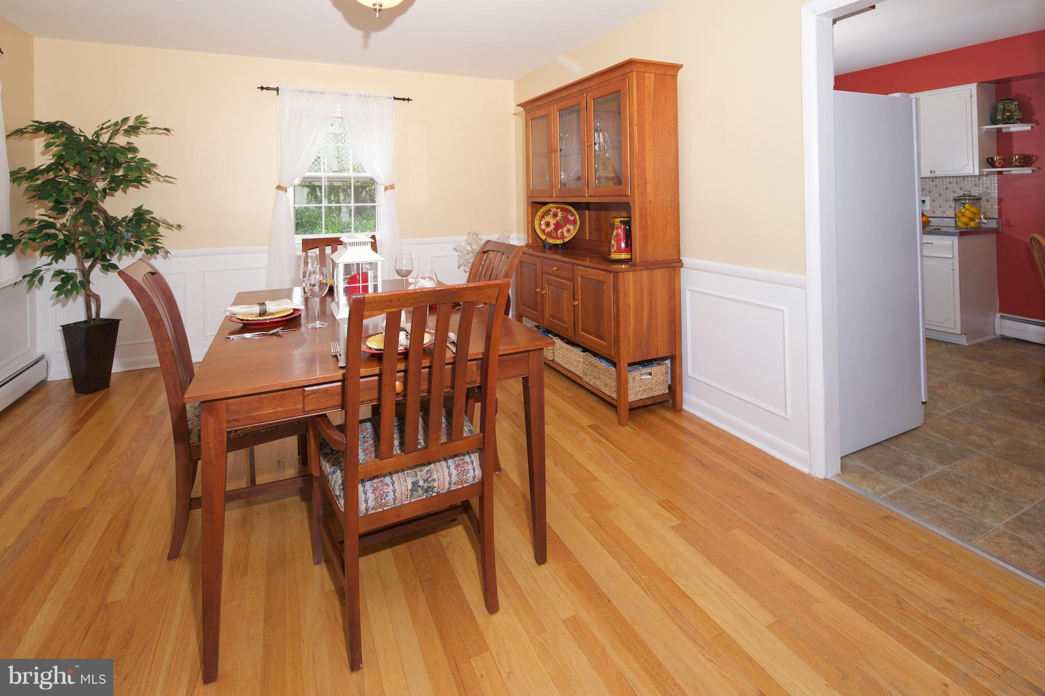 4661 Roundhill Road Ellicott City, MD 21043 - Photo 13 of 19 Dining Room