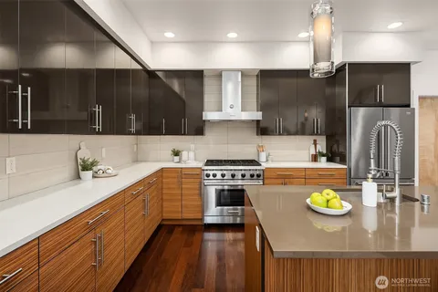 $1,549,000 | 7349 California Avenue Southwest, Seattle, WA 98136
