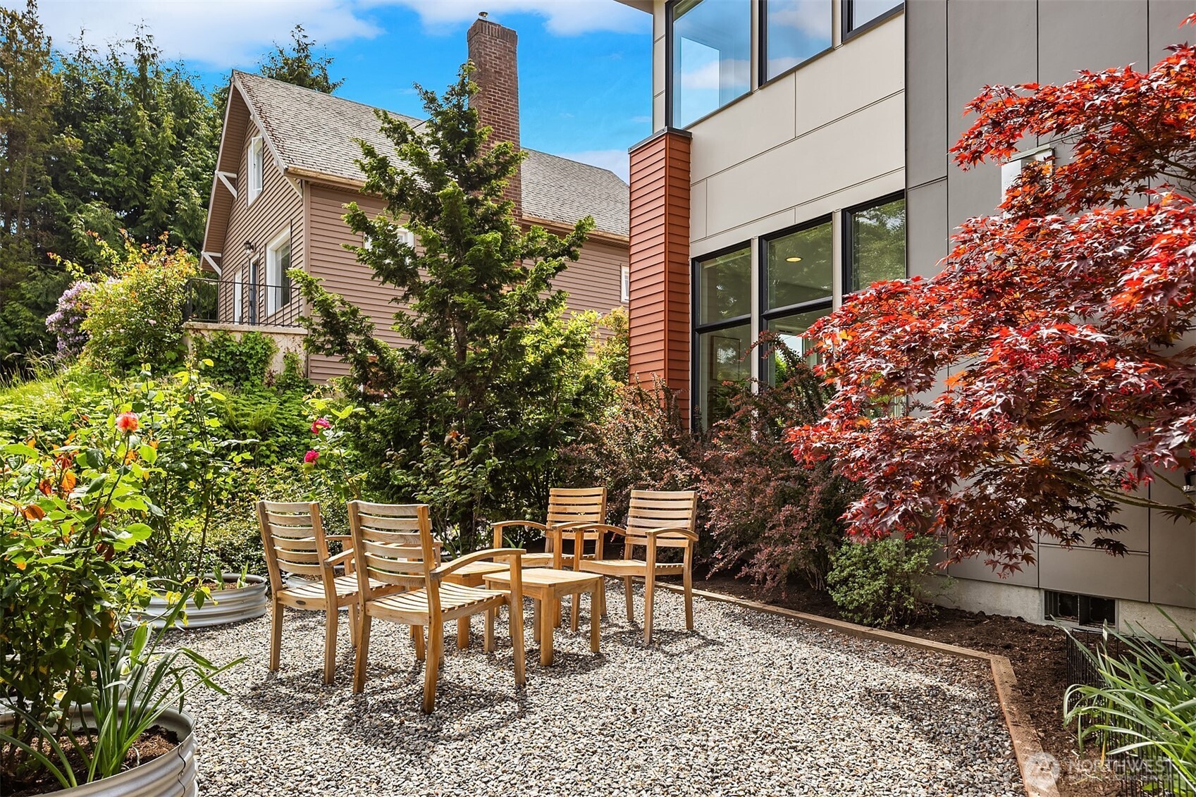 7349 California Avenue Southwest Seattle, WA 98136 - Photo 2 of 38