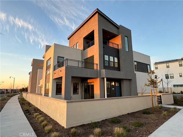 $6,300 | 9331 Astor, Irvine, CA 92618