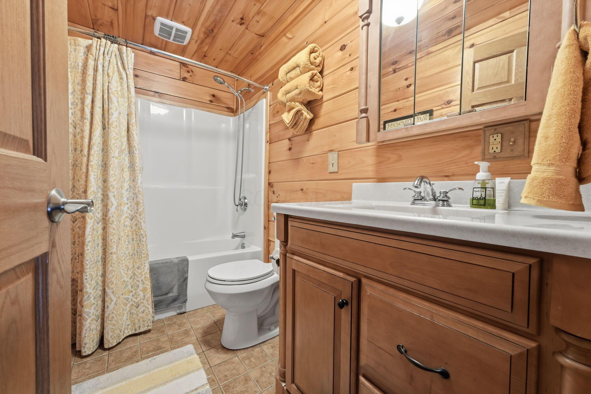 2611 Eckert Road Southeast Lancaster, OH 43130 - Photo 51 of 68 20-web-or-mls-2611-eckert-rd-se
