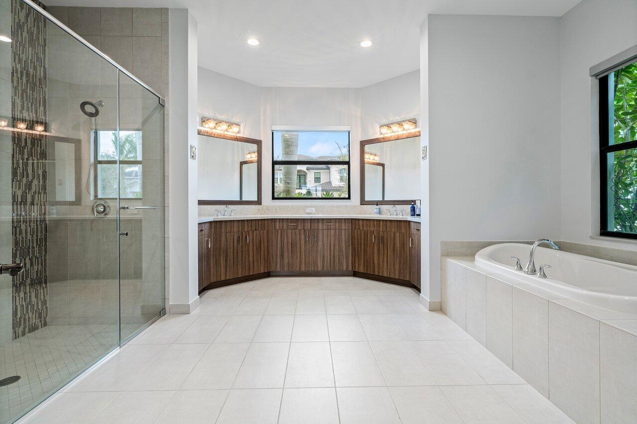 9748 Rennes Lane Delray Beach, FL 33446 - Photo 31 of 57 043-9748RennesLane-DelrayBeach-FL-33446-