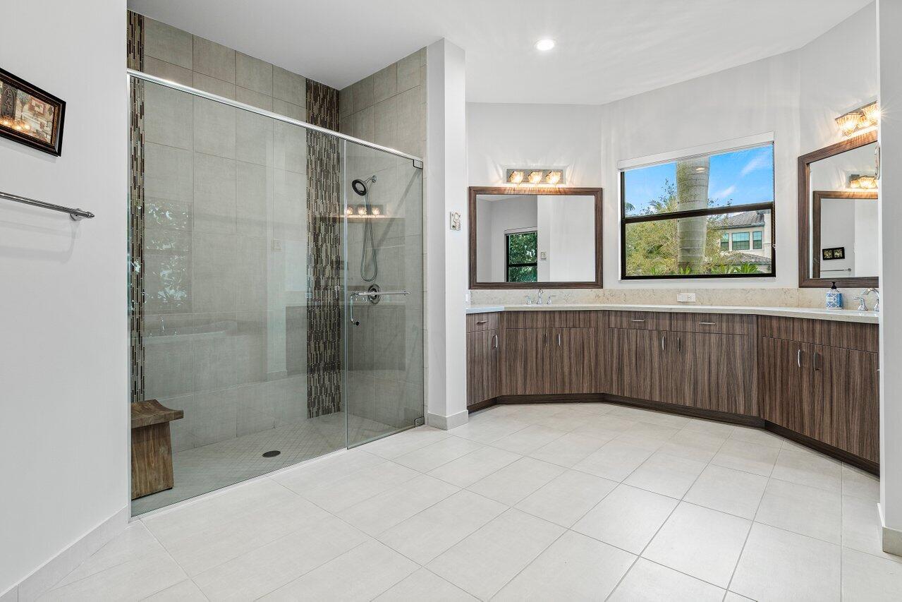 9748 Rennes Lane Delray Beach, FL 33446 - Photo 32 of 57 044-9748RennesLane-DelrayBeach-FL-33446-