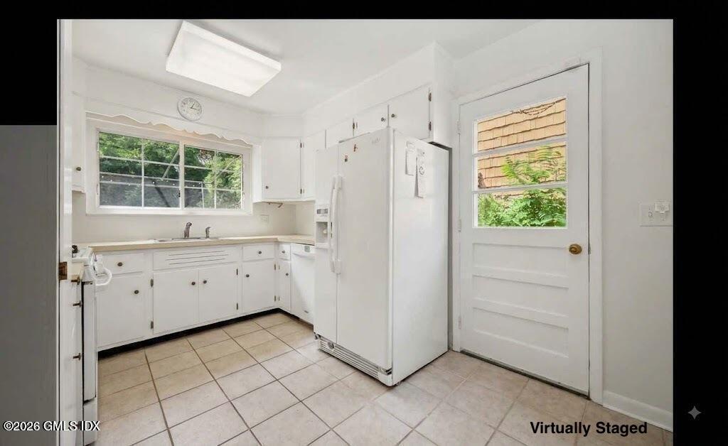 29 Amherst Road Riverside, CT 06878 - Photo 13 of 43 virtually painted kitchen