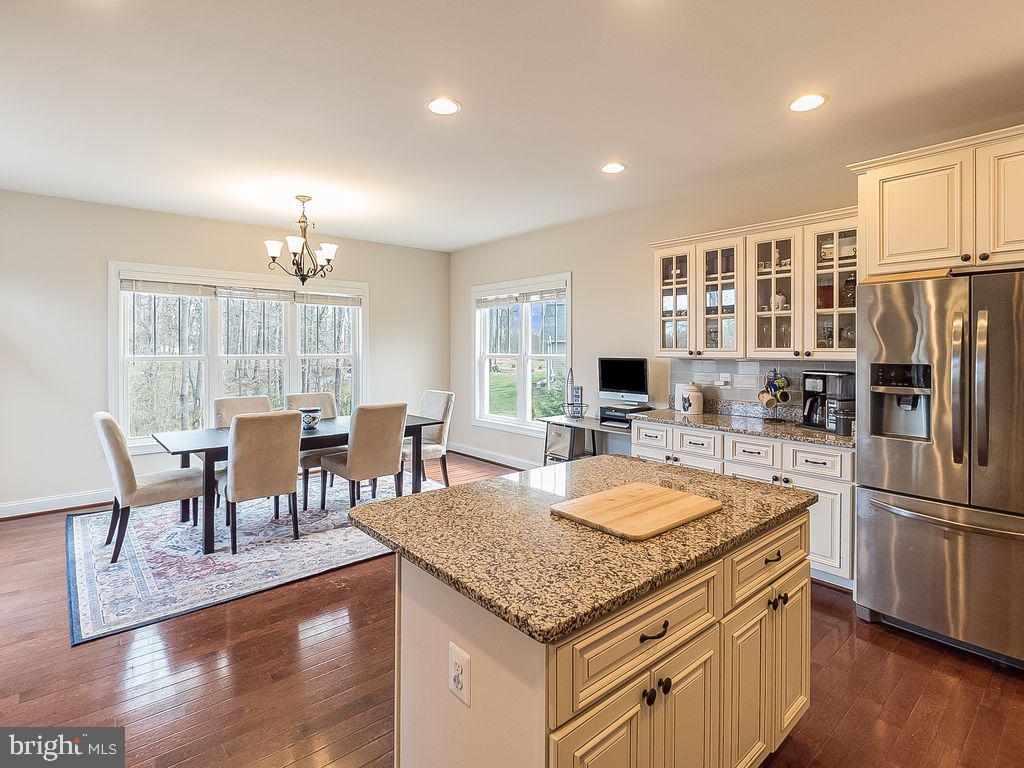 15516 Waterloo Road Amissville, VA 20106 - Photo 3 of 28 Central Island