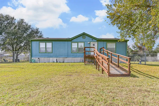 $180,000 | 1036 9th Street, Dickinson, TX 77539