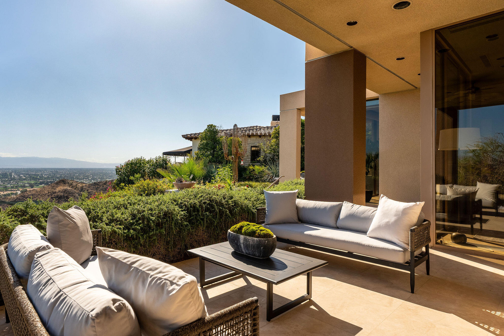 29 Grande View Court Rancho Mirage, CA 92270 - Photo 42 of 55 Patio