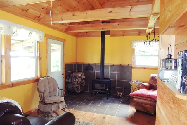 $199,000 | 3383 Island Pond Road, Morgan, VT 05853