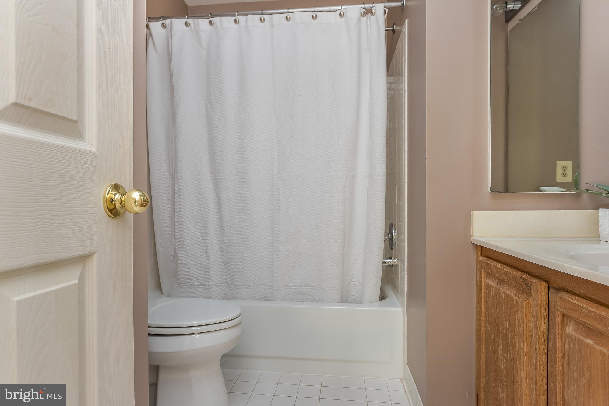 1327 Pleasant Meadow Road Crofton, MD 21114 - Photo 23 of 30 Bath