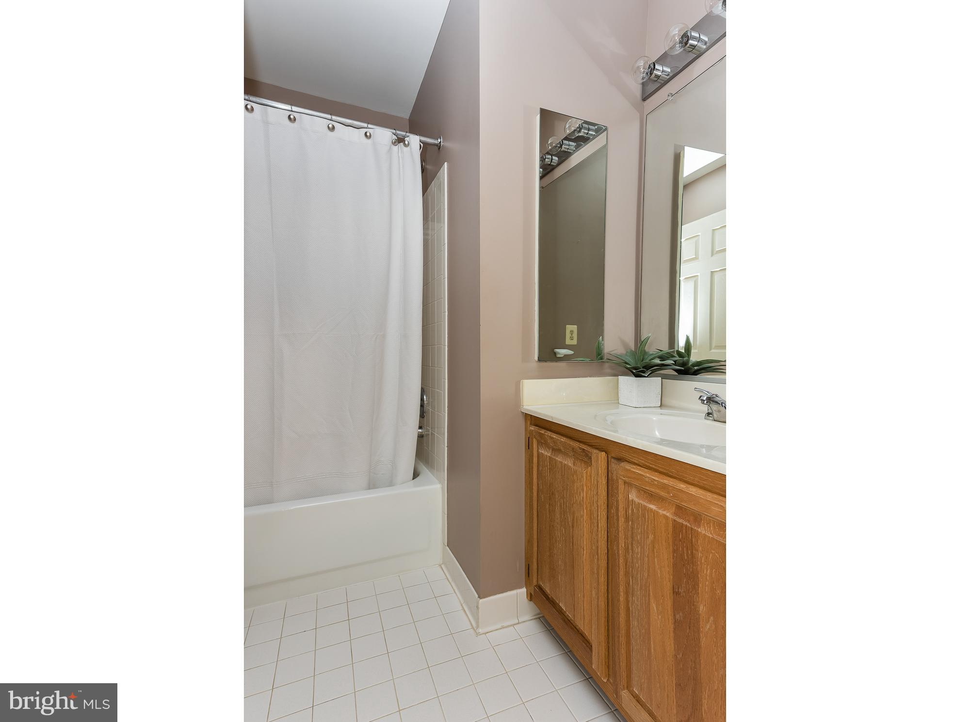 1327 Pleasant Meadow Road Crofton, MD 21114 - Photo 24 of 30 Bath