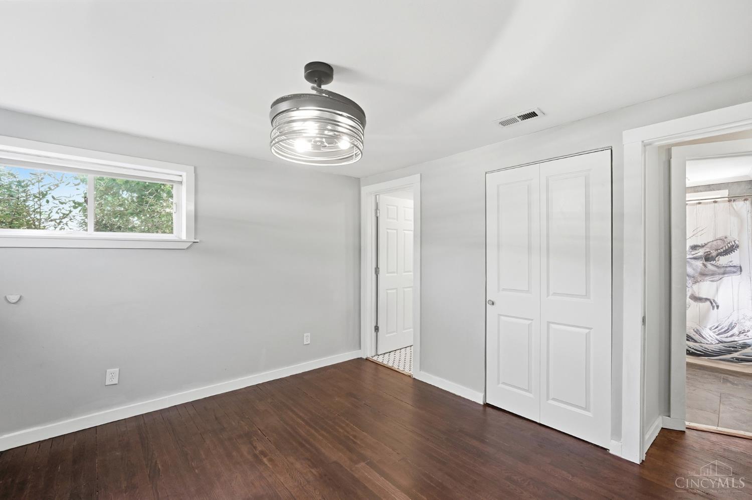 5792 Gaines Road Cincinnati, OH 45247 - Photo 22 of 73
