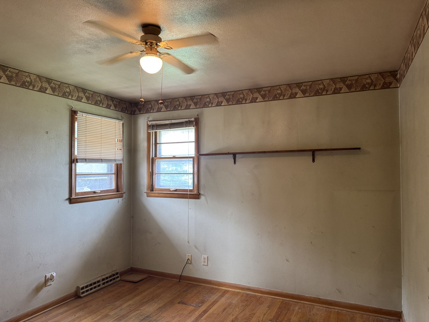 2024 Montague Road Rockford, IL 61102 - Photo 18 of 34 a view of an empty room with a window