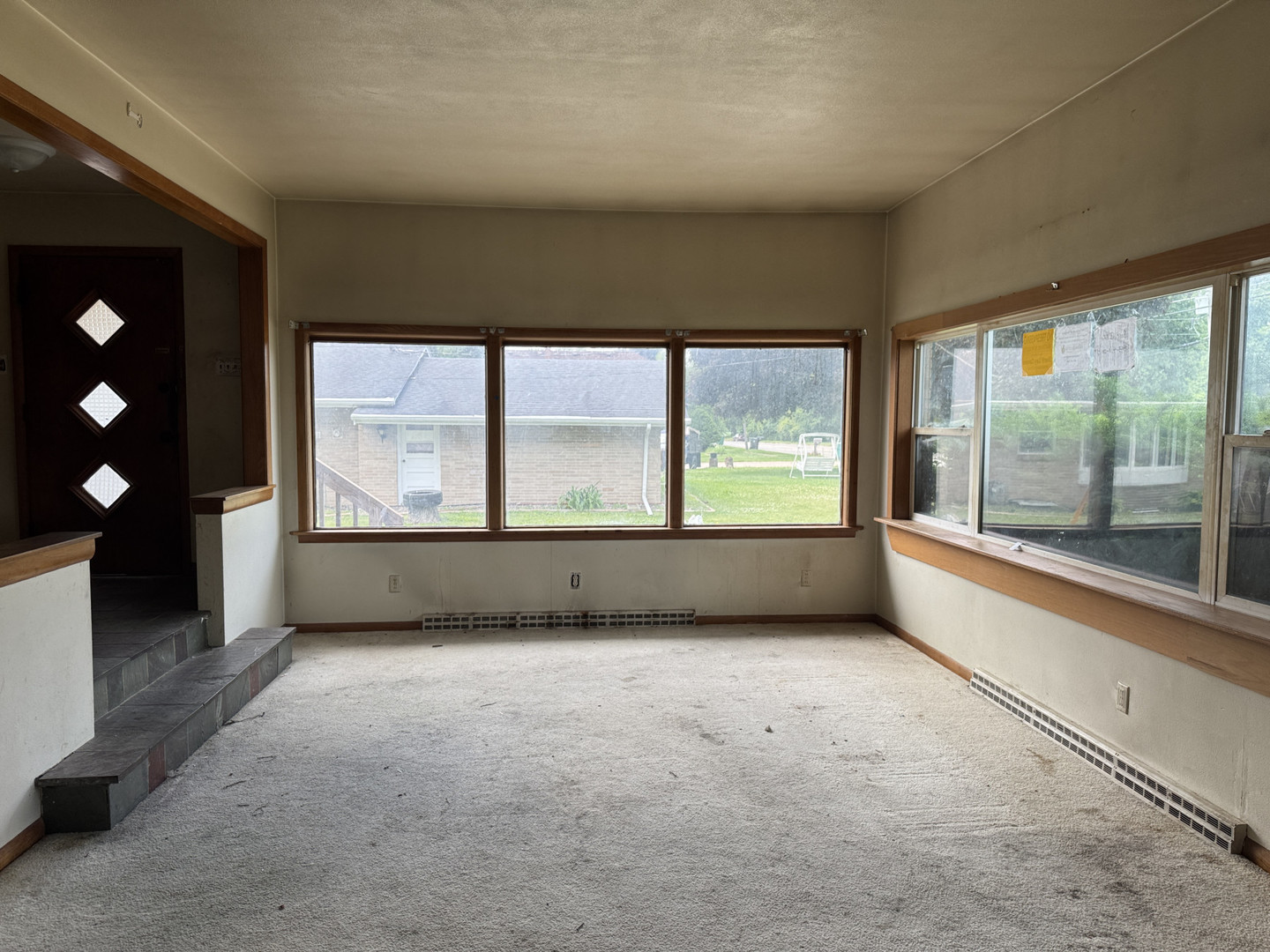 2024 Montague Road Rockford, IL 61102 - Photo 10 of 34 a view of an empty room with a window
