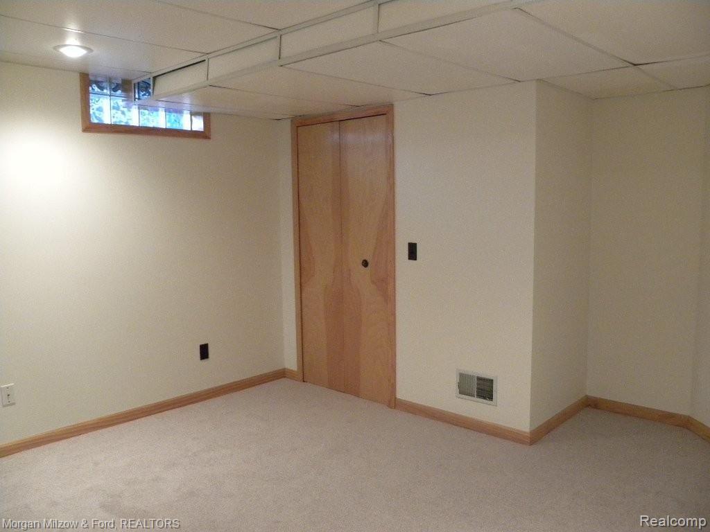 6966 Cranberry Lake Road Clarkston, MI 48348 - Photo 20 of 21 LL Office/Hobby Room.jpg