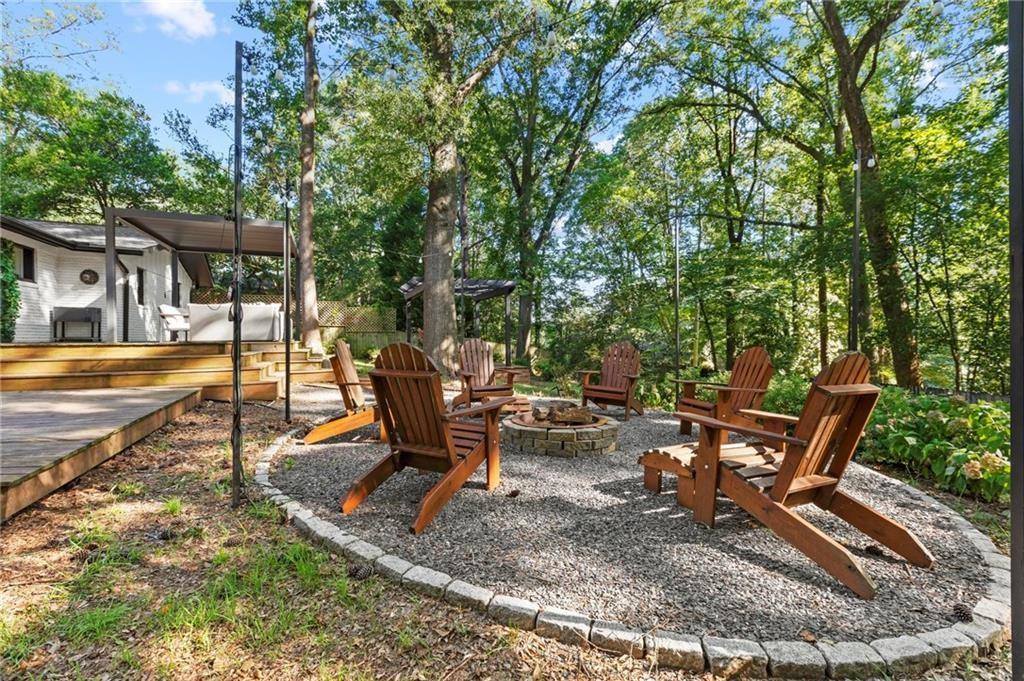 2485 Shallowford Road Atlanta, GA 30345 - Photo 22 of 35