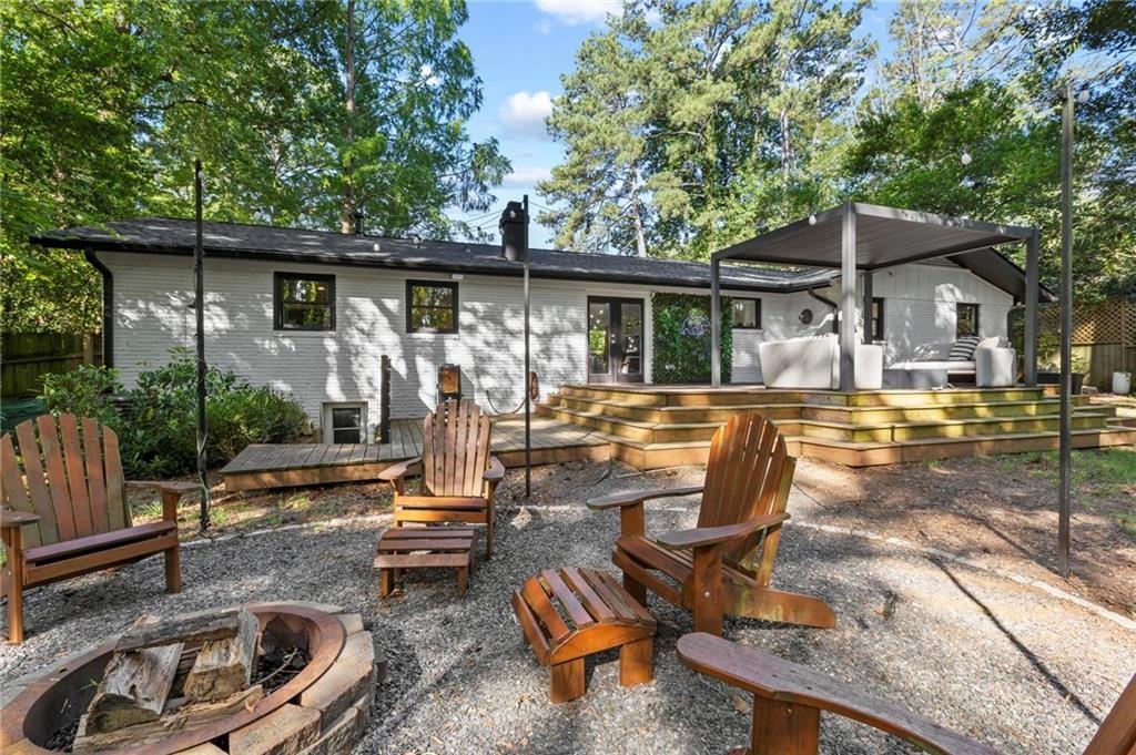 2485 Shallowford Road Atlanta, GA 30345 - Photo 23 of 35