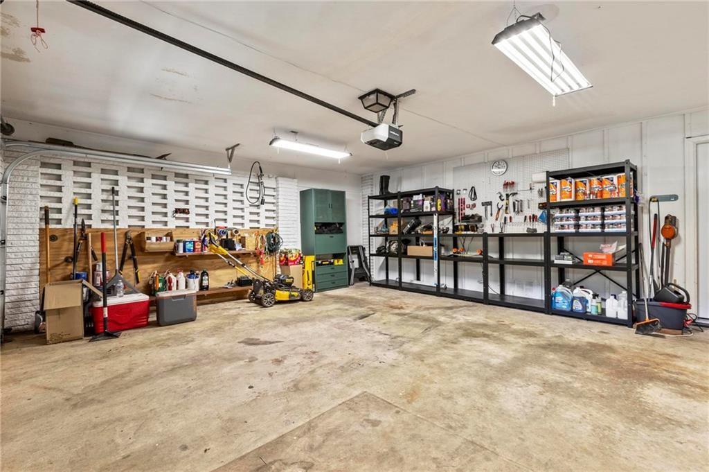 2485 Shallowford Road Atlanta, GA 30345 - Photo 24 of 35