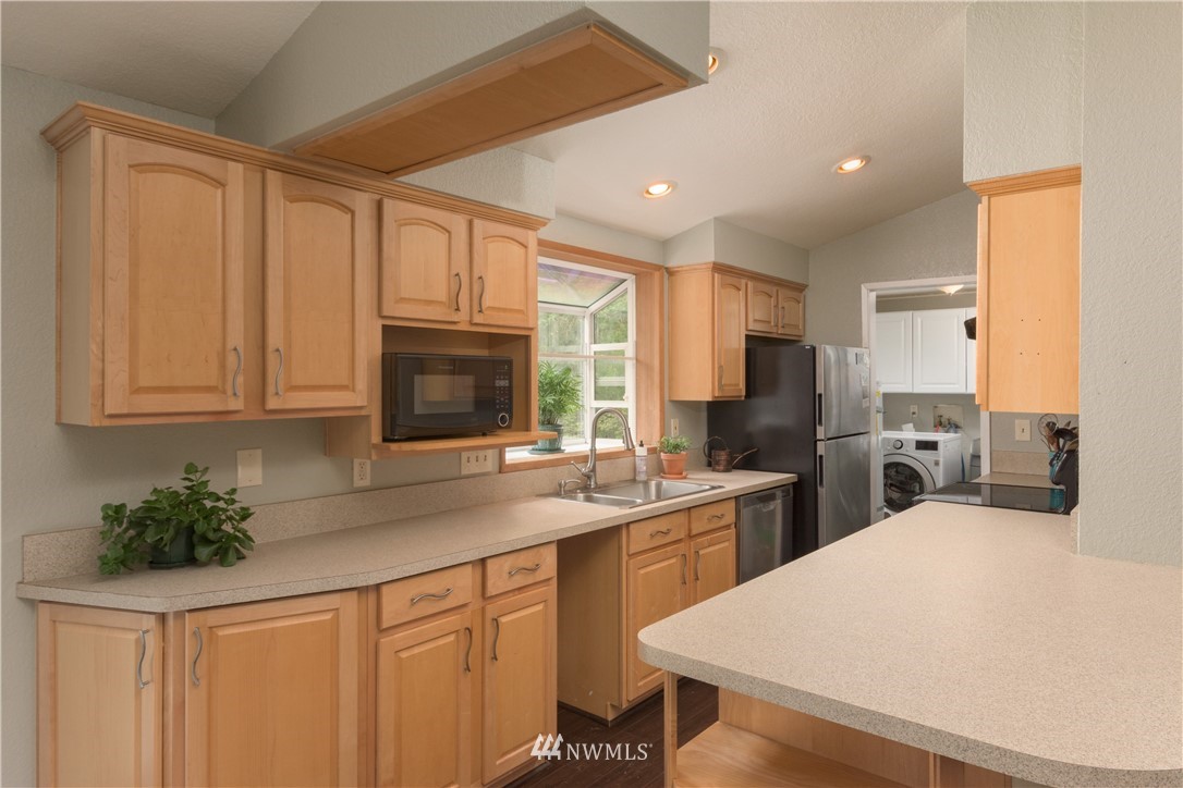 4215 Kellum Ranch Road Northwest Bremerton, WA 98312 - Photo 11 of 33 Gallery Image 11