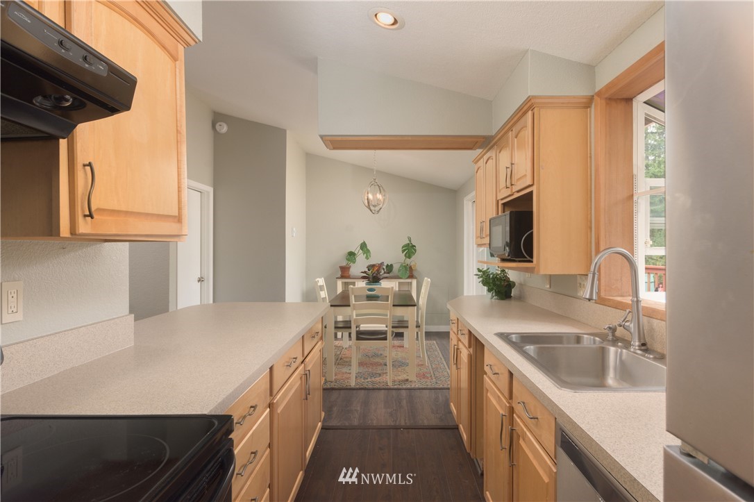 4215 Kellum Ranch Road Northwest Bremerton, WA 98312 - Photo 14 of 33 Gallery Image 14