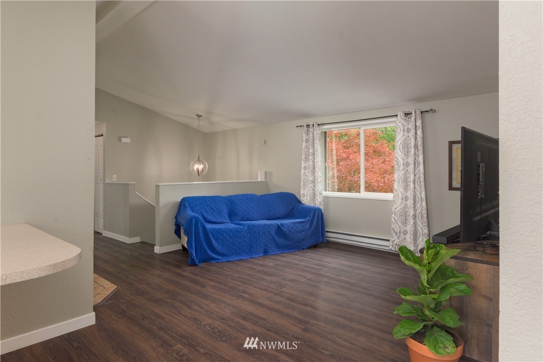 4215 Kellum Ranch Road Northwest Bremerton, WA 98312 - Photo 5 of 33 Gallery Image 5