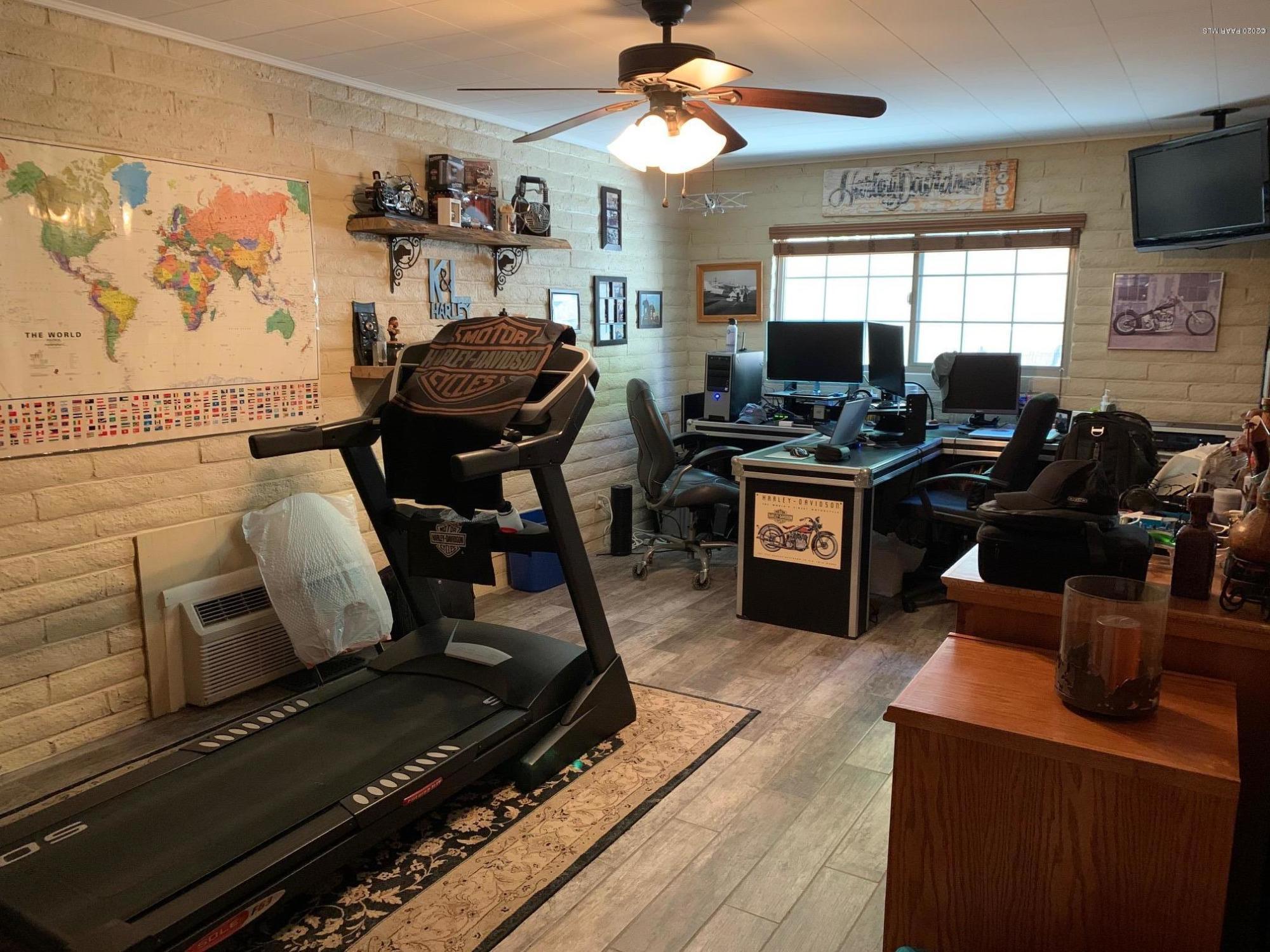 4814 South View Road Prescott, AZ 86303 - Photo 23 of 29 IMG_0924office