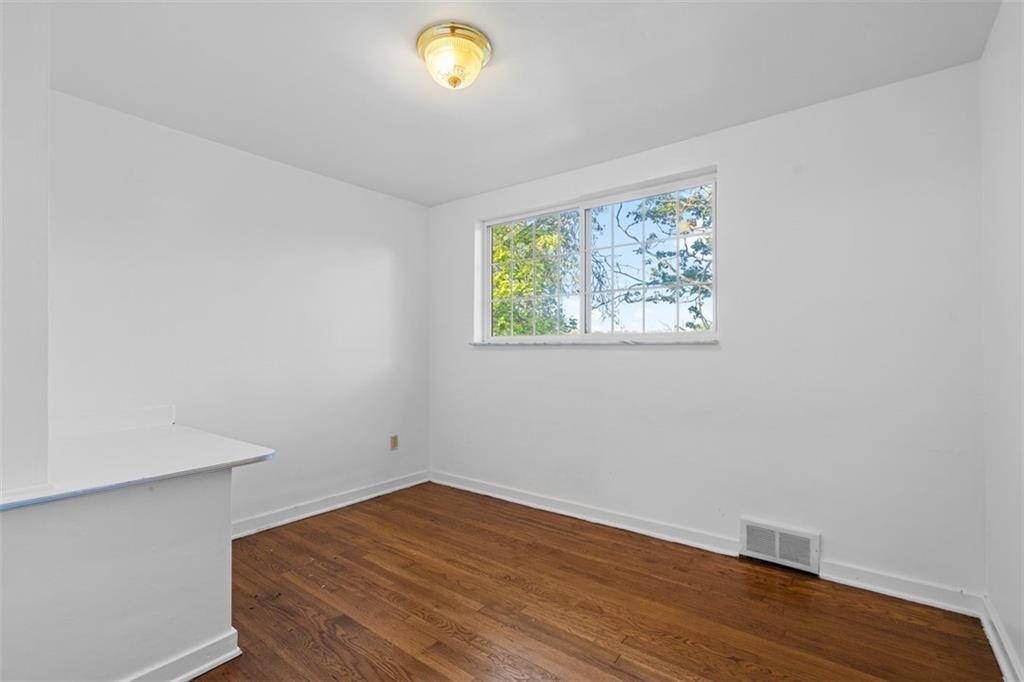 214 Farmington Road Pittsburgh, PA 15215 - Photo 36 of 44 Gallery Image 36
