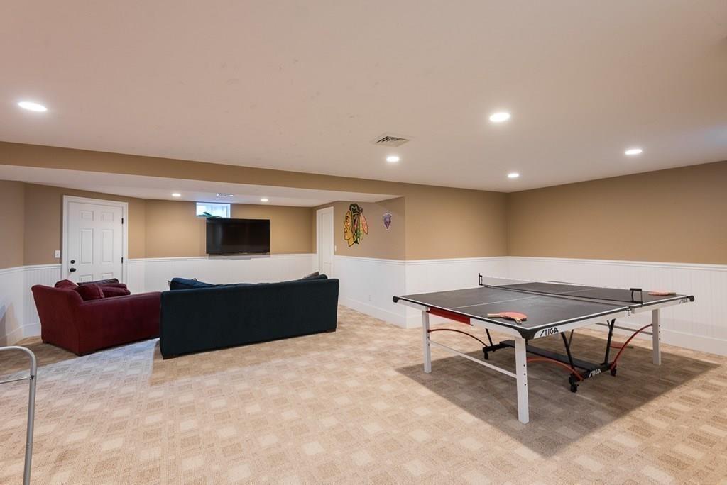 44 Middle Street Hingham, MA 02043 - Photo 20 of 23 a living room with furniture