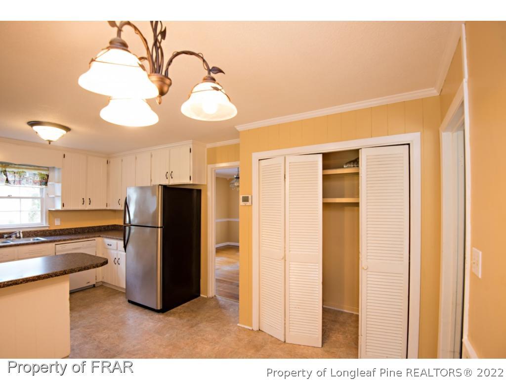 407 Dunmore Road Fayetteville, NC 28303 - Photo 14 of 24 Gallery Image 14
