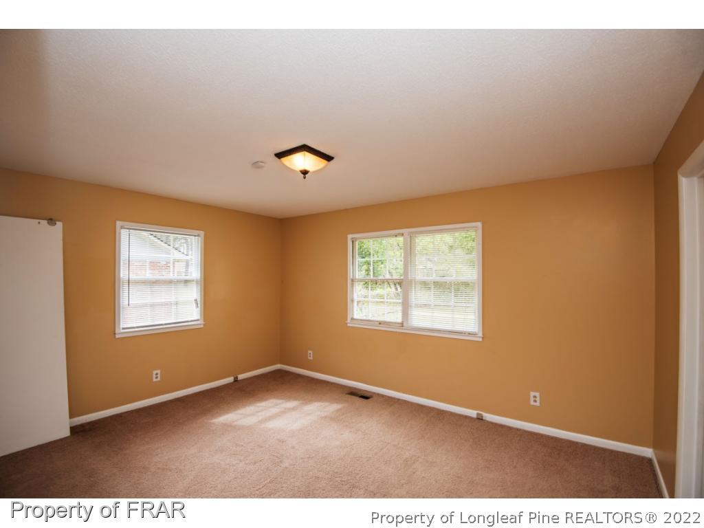 407 Dunmore Road Fayetteville, NC 28303 - Photo 16 of 24 Gallery Image 16