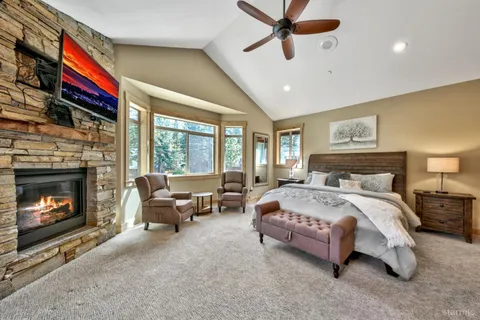 $1,548,000 | 539 Wintoon Drive, South Lake Tahoe, CA 96150
