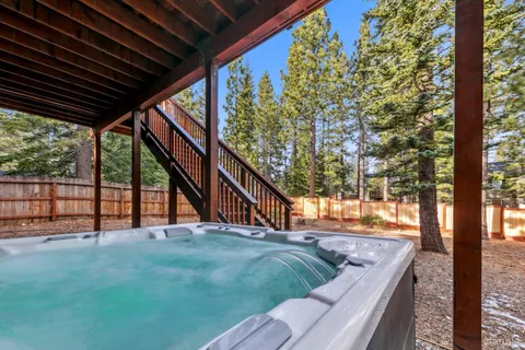 $1,548,000 | 539 Wintoon Drive, South Lake Tahoe, CA 96150
