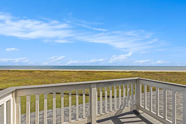 $2,650,000 | 25603 Snowy Egret Drive, Galveston, TX 77554