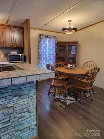 $259,900 | 138 Buddy Lane, Chimney Rock, NC 28720