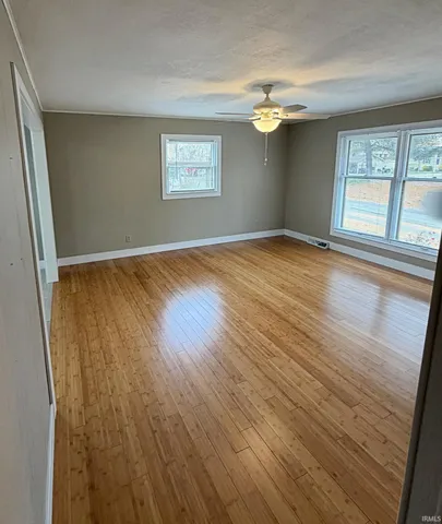 $209,500 | 603 East John Street, Washington, IN 47501