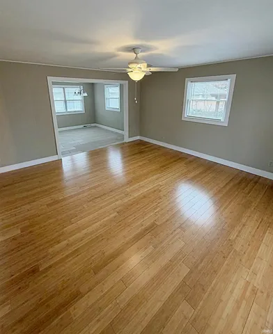 $209,500 | 603 East John Street, Washington, IN 47501