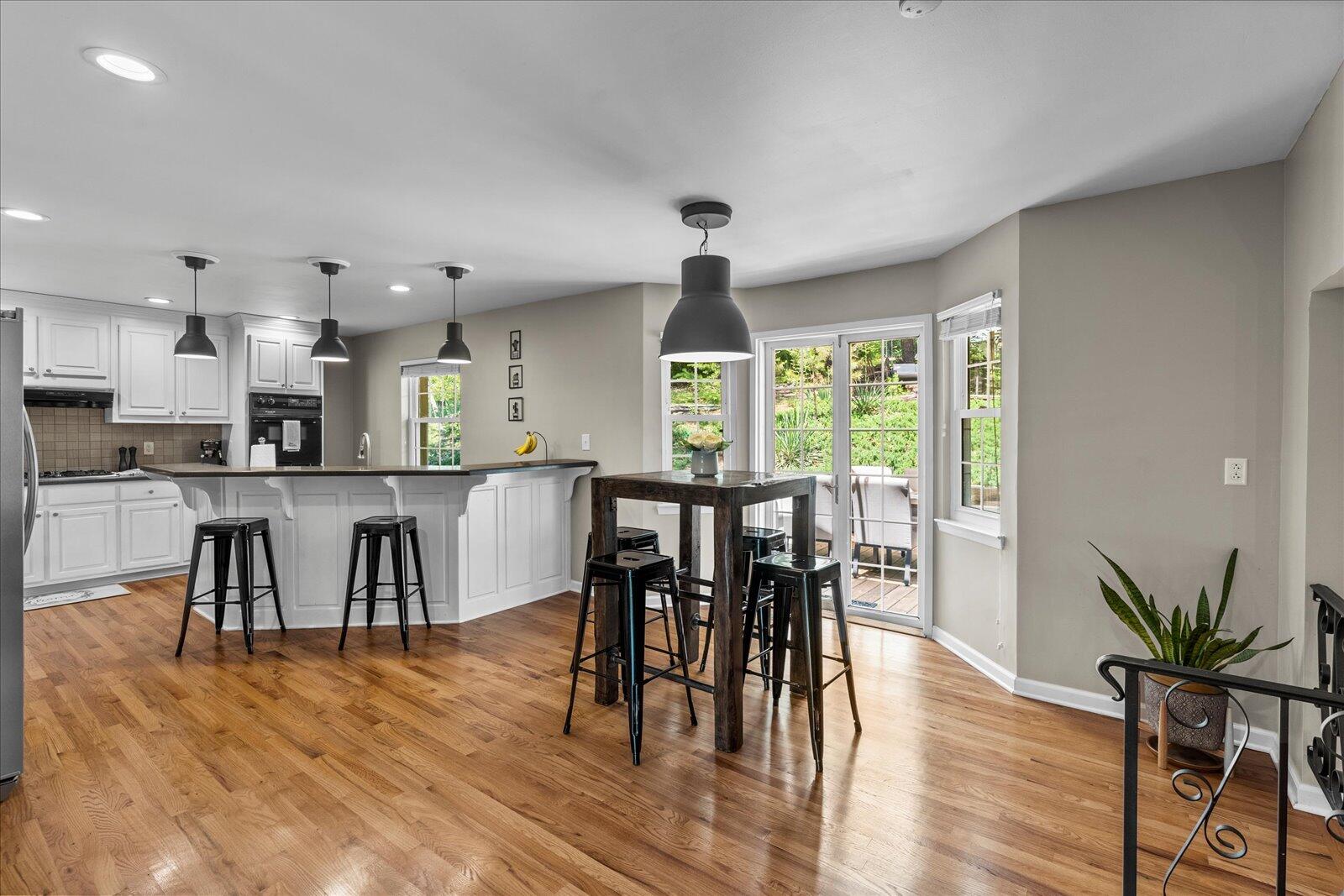 5604 Cold Springs Road Hixson, TN 37343 - Photo 11 of 31 20-5604 Cold Springs Rd-18